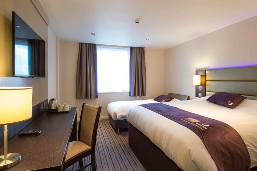 Premier Inn London Romford Central Pokoj fotografie