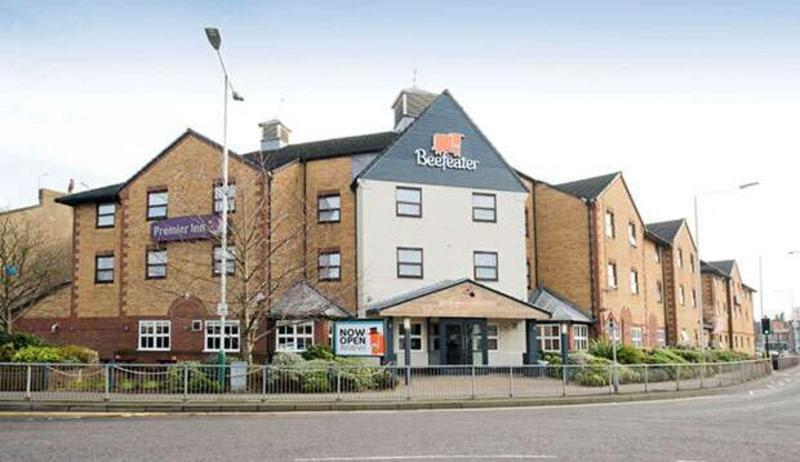 Premier Inn London Romford Central Exteriér fotografie