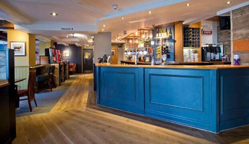 Premier Inn London Romford Central Exteriér fotografie